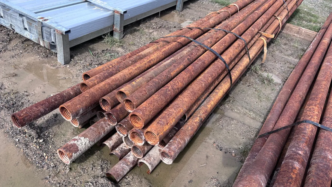 BUNDLE OF HDD DRILL PIPE