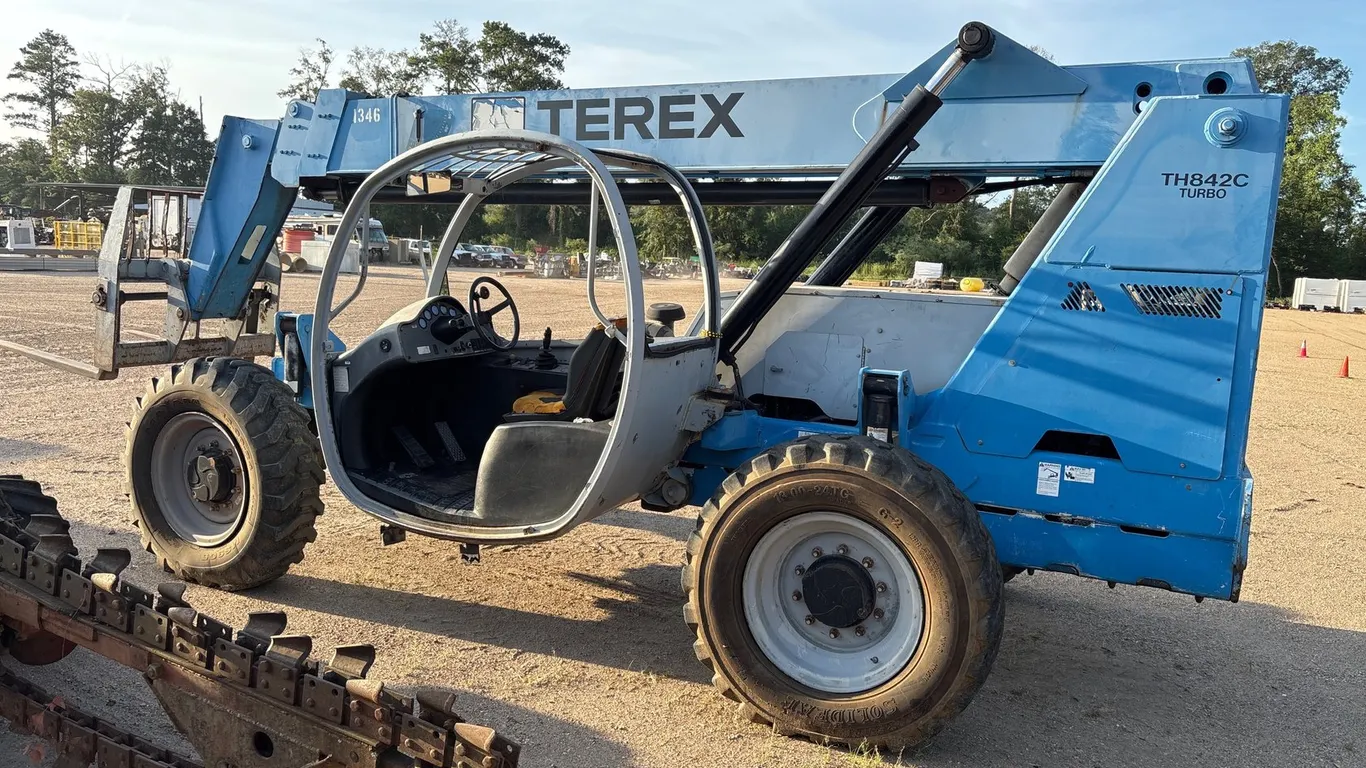 TEREX TH842C FORKLIFT | FOR PARTS/REPAIRS