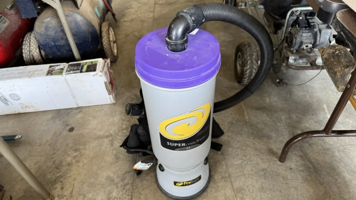 Super Coach Vac, Electric, Backpack Vacuum