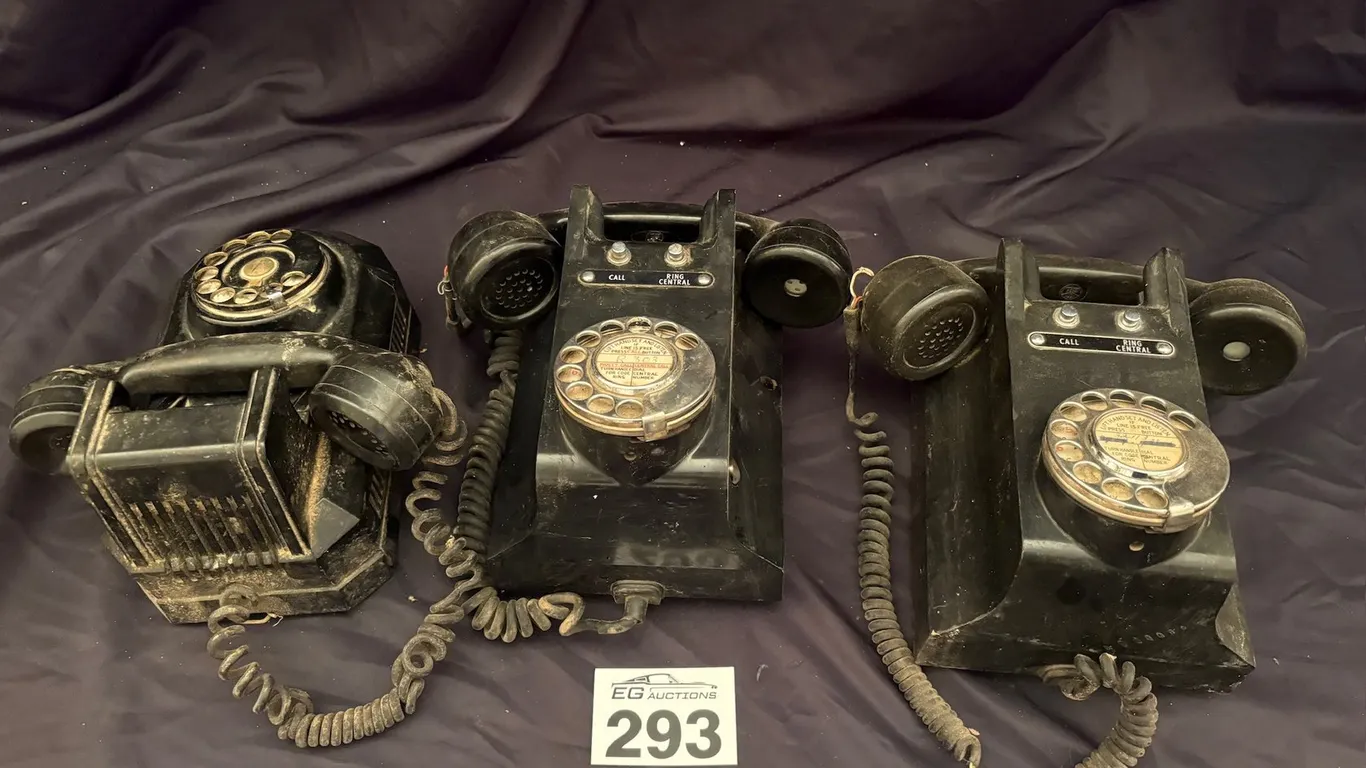 BAKELITE VINTAGE ROTARY PHONES