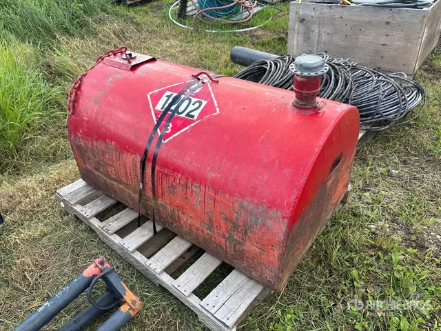 Westeel 100 gal Fuel Tank