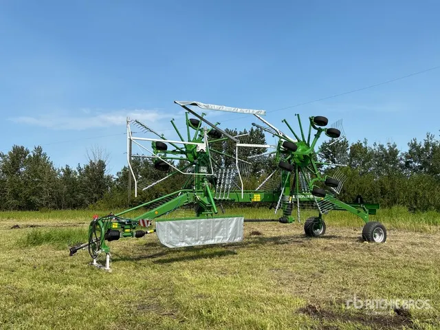 2023 Pronar ZKP900D 36 ft 2 Rotor Hay Rake (Unused)