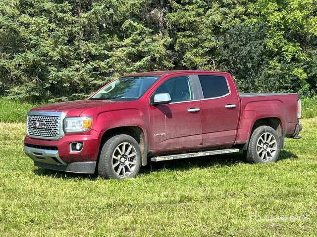 2018 GMC Canyon Denali 4x4 Crew Cab Pickup