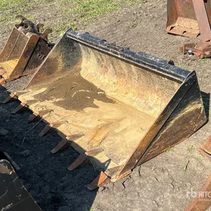 John Deere 66 in Skid Steer Bucket