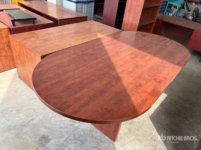 Quantity of (2) Desk