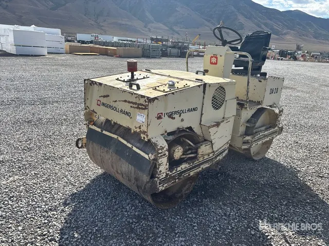 1987 Ingersoll Rand DA28 Double Drum Roller