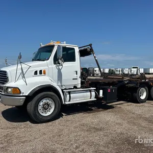 2004 Sterling L9500 6x4 Roll-Off Truck