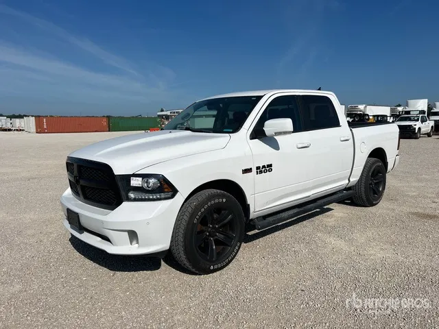 2018 Ram 1500 4x4 Crew Cab Pickup