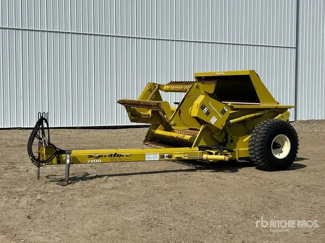 2012 Degelman RP7200 73 in Paddle Rock Picker