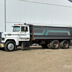 1987 Ford LTL9000 6x4 Grain Truck