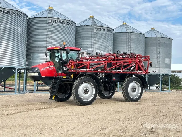 2015 Case IH Patriot 4440 120 ft 4x4 High Clearance Self-Propelled Sprayer