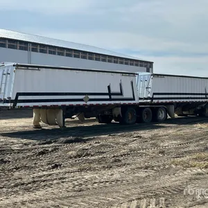 1994 Doepker Super B-Train Grain Trailer