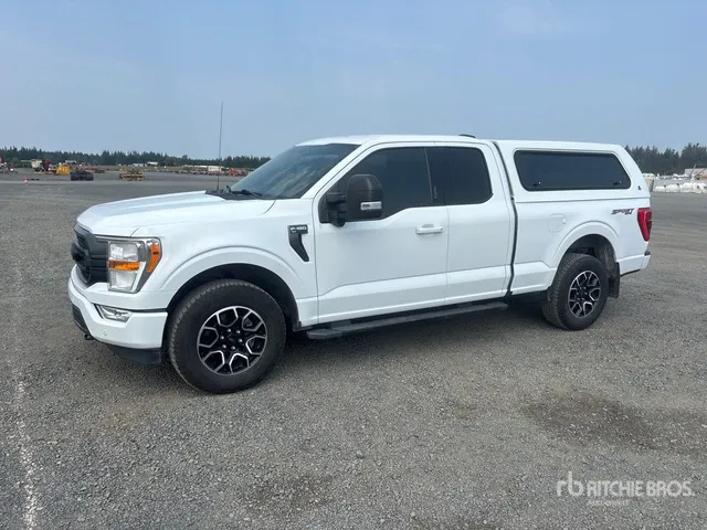 2021 Ford F-150 XLT 4x4 Extended Cab Pickup