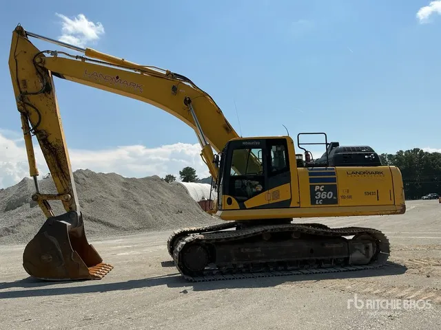 2021 Komatsu PC360LC-11 Tracked Excavator