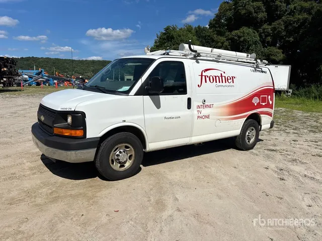 2014 Chevrolet Express 2500 Cargo Van