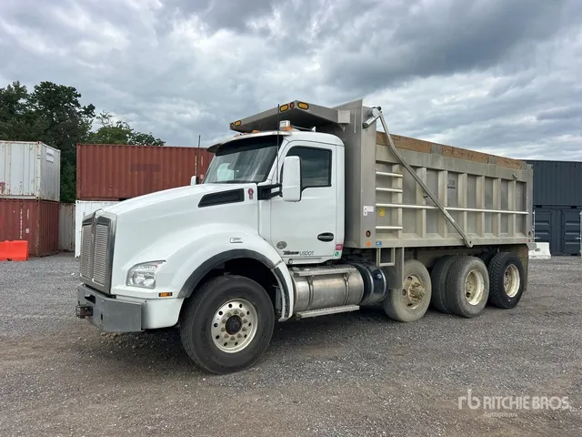 2018 Kenworth T880 8x4 Tri/A Dump Truck
