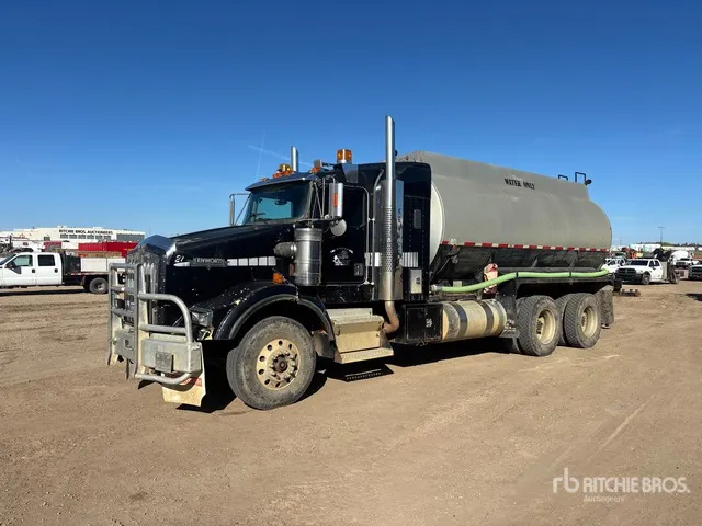 2000 Kenworth T800 18710 L 6x4 Sleeper Water Truck