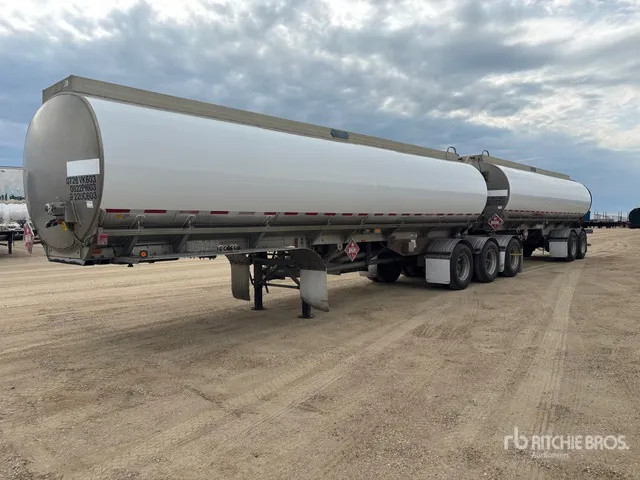 2008 Advance 9378 gal Super B-Train Lead Tanker Trailer