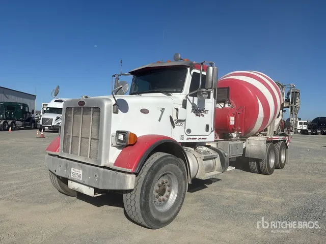 2015 Peterbilt 365 8x4 Mixer Truck