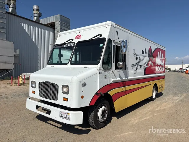2016 Freightliner MT45 4x2 Step Van
