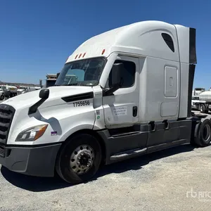2021 Freightliner Cascadia 126 6x4 T/A Sleeper Truck Tractor