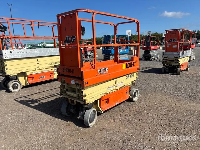 2015 JLG 1930 ES Electric Scissor Lift