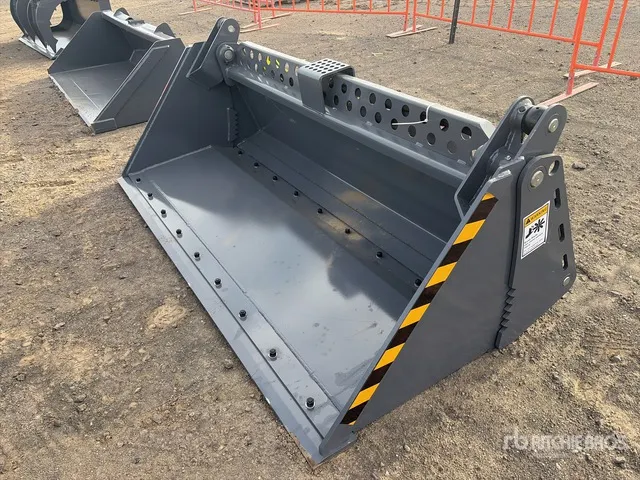 2026 Skyway WBCT-4IN1 Multi-Purpose Skid Steer Bucket (Unused)