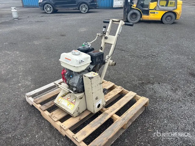 2015 Edco CPM-8 9H8 8 in Concrete Scarifier