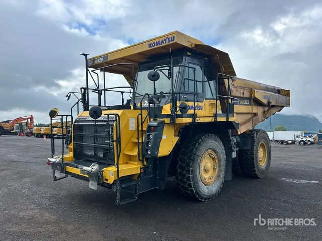 2021 Komatsu HD325-8 Haul Truck