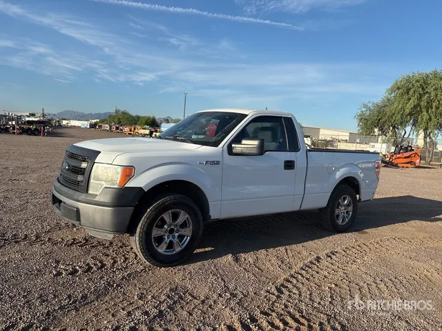 2013 Ford F-150 XL 4x2 Pickup