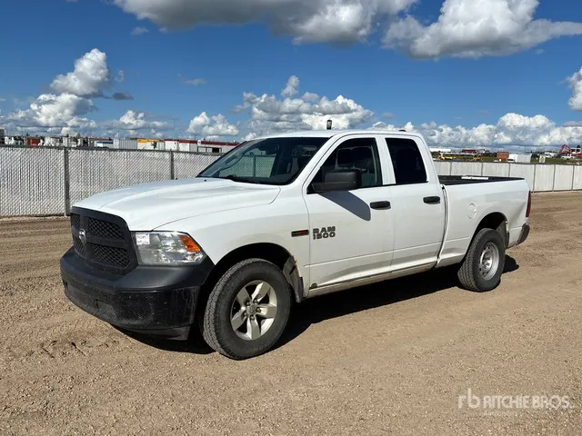 2016 Ram 1500 4x4 Extended Cab Pickup