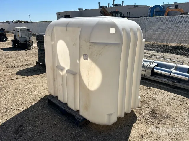 72 in x 40 in x 60 in Poly Water Tank