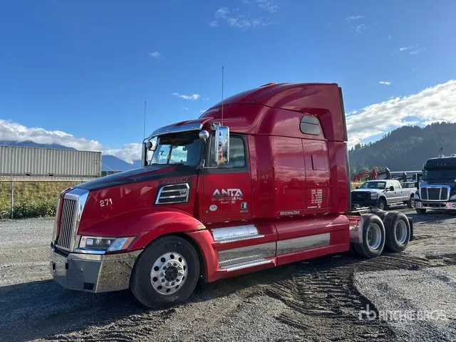 2017 Western Star 5700 6x4 T/A Sleeper Truck Tractor