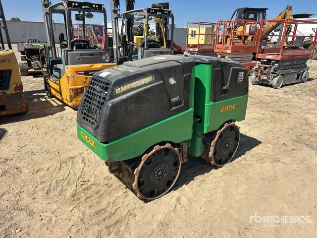 2019 Bomag BMP 8500 Trench Compactor