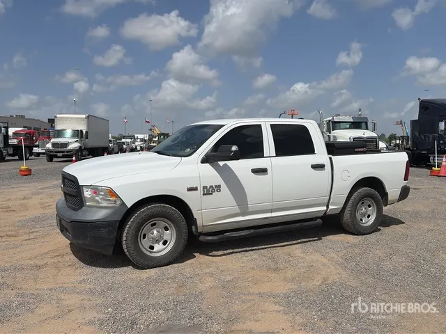 2019 Ram 1500 4x4 Crew Cab Pickup
