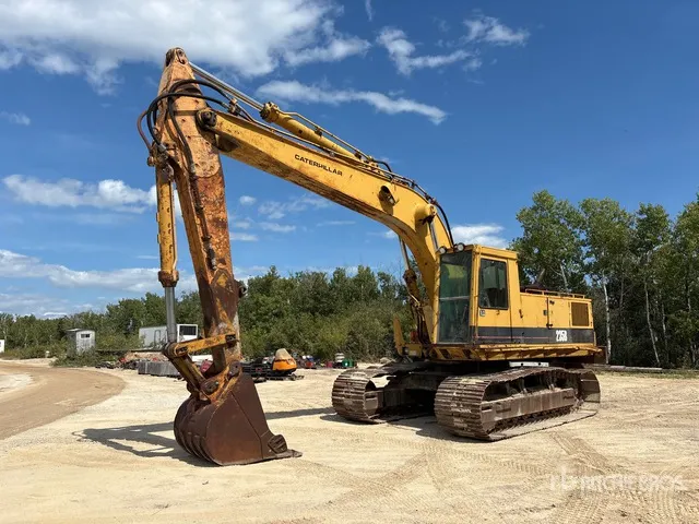 1982 Cat 235B Tracked Excavator