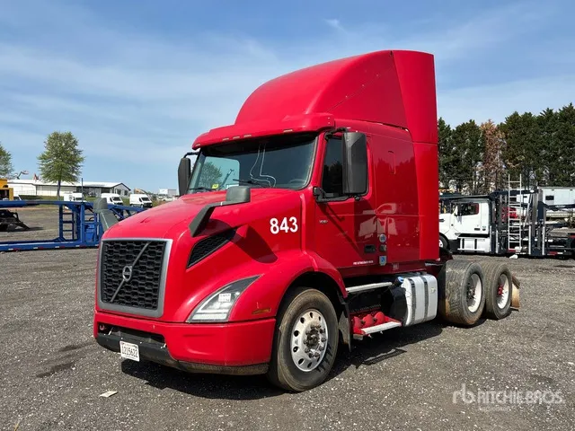 2020 Volvo VNR 6x2 T/A Sleeper Truck Tractor