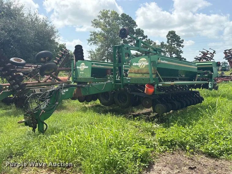 Great Plains 3S-4000 grain drill