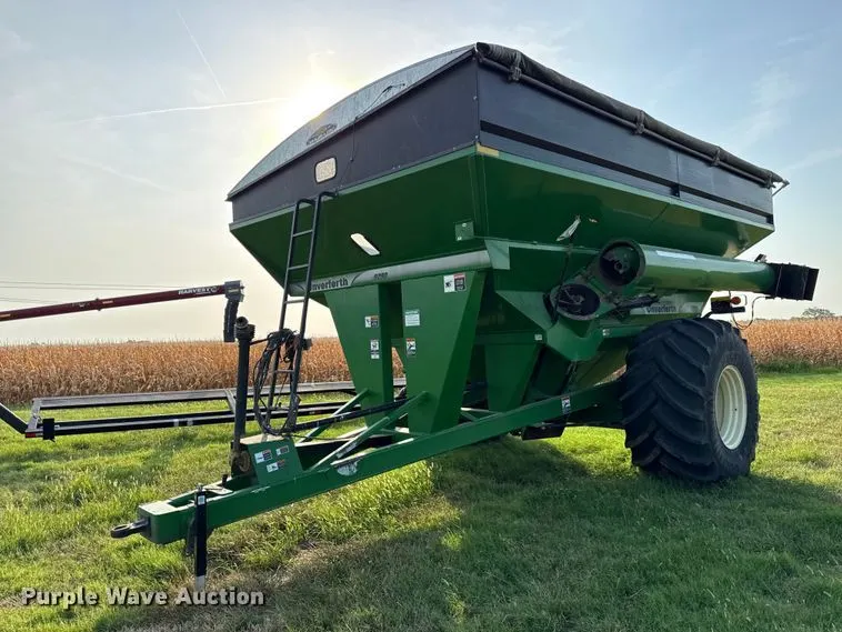 Unverferth GC9250 grain cart