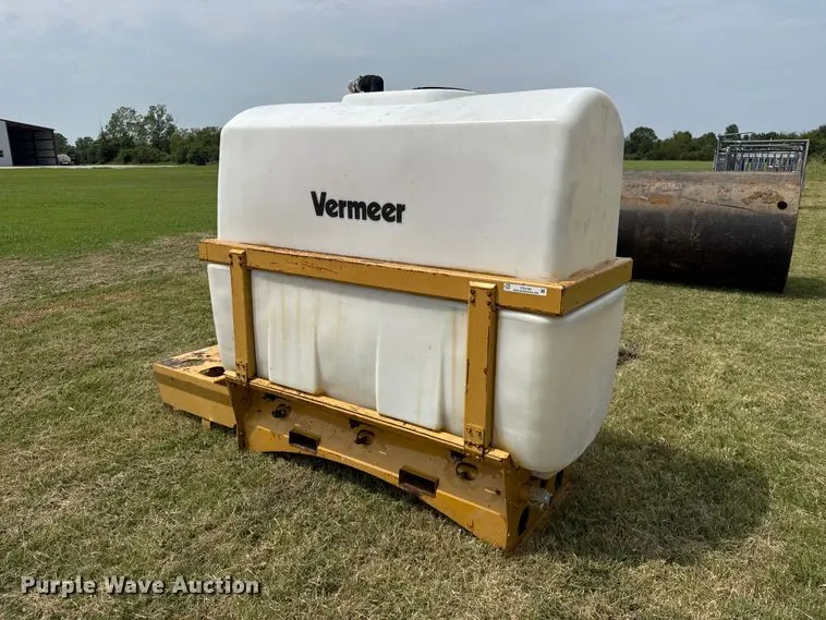 2000 Vermeer ST500 mud mixing tank