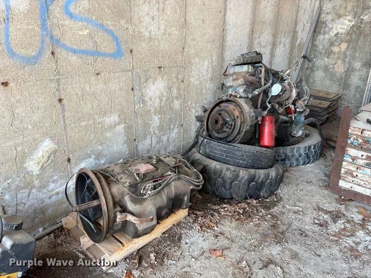 International DT466 engine