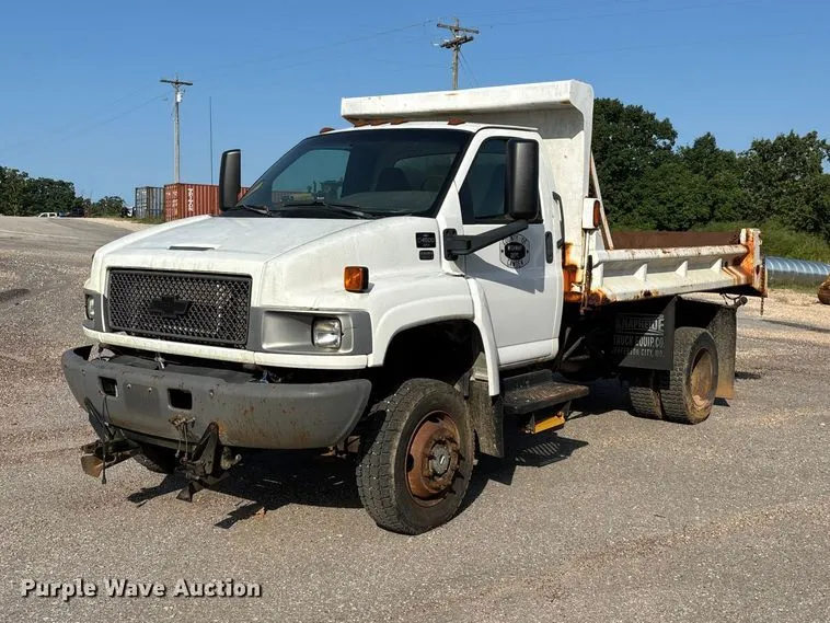 2008 Chevrolet C4500 dump truck