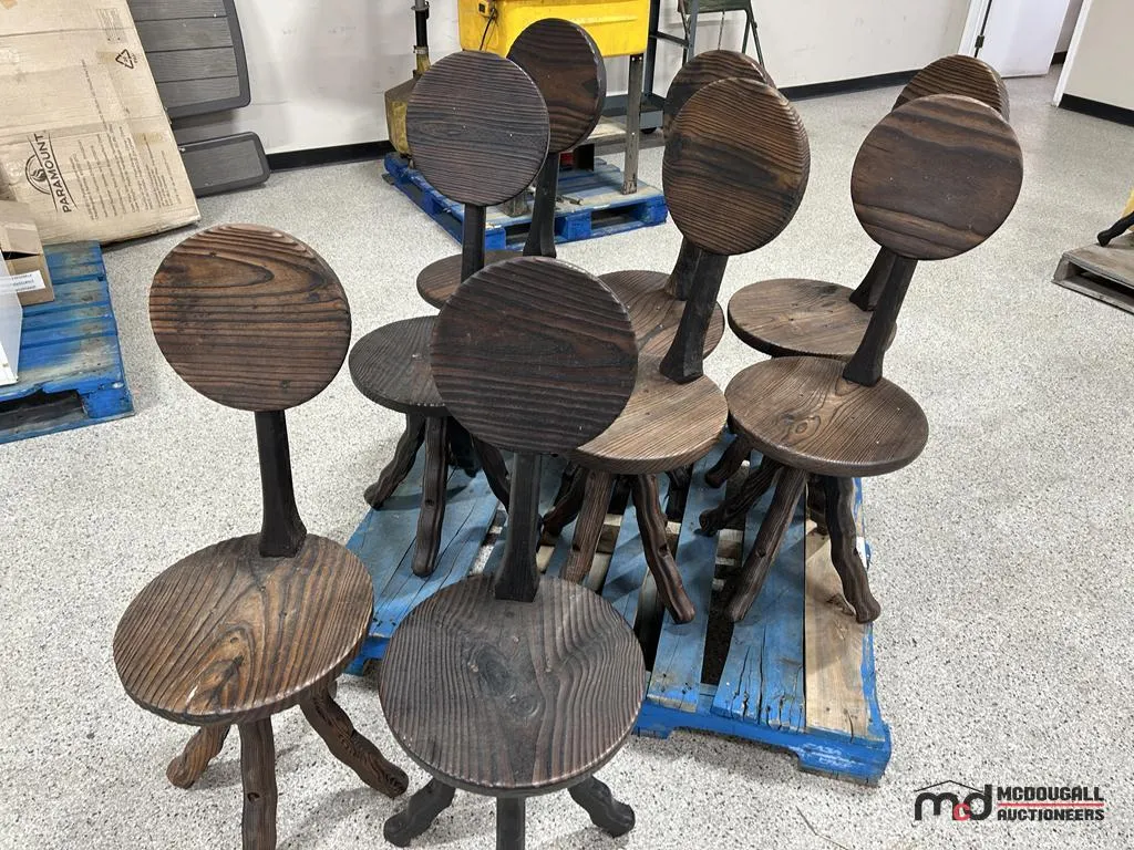 (8) Chairs
UNRESERVED