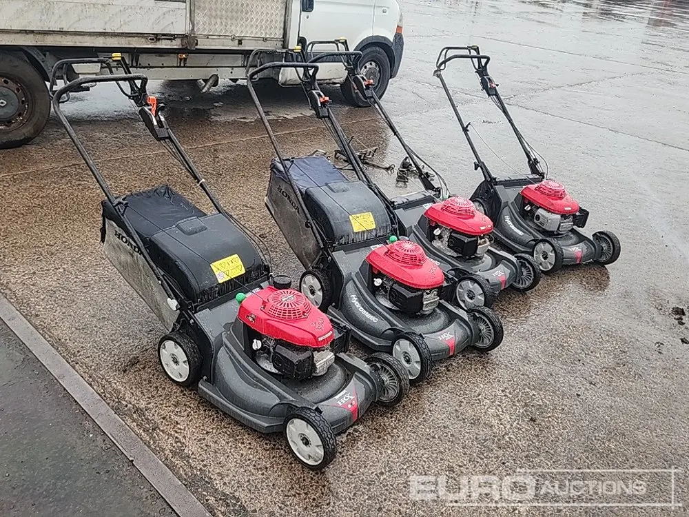 Honda HRX537 Petrol Lawnmower (4 of)