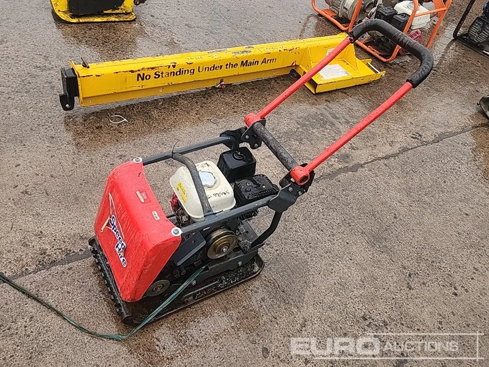 2020 Altrad FC4008 Petrol Compaction Plate, Honda Egine