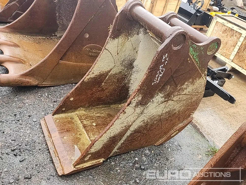 22" Digging Bucket 100mm to suit Excavator