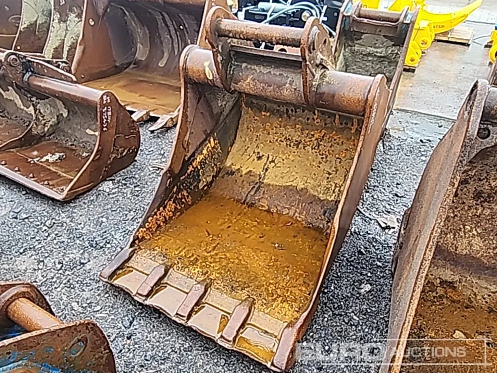 48" Digging Bucket to suit 13 Ton Excavator