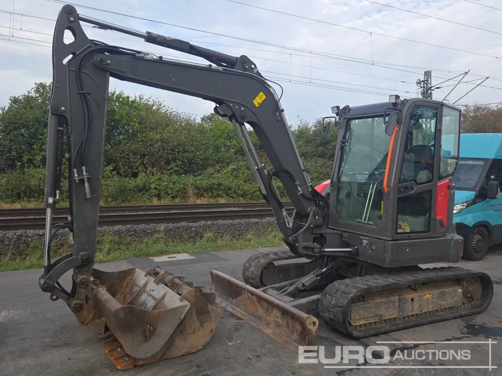 2022 Volvo ECR58F