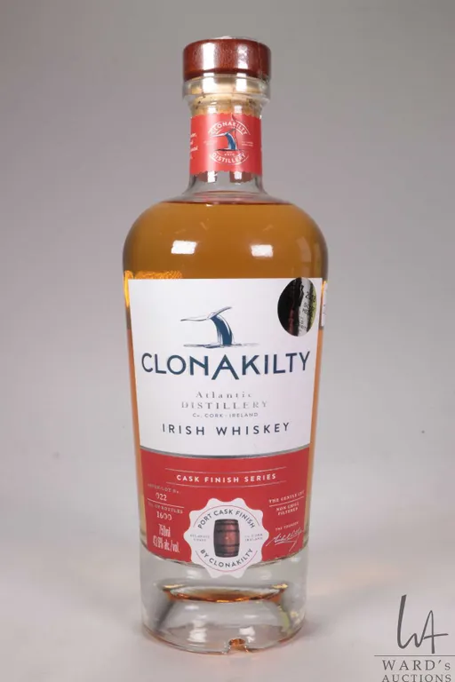 ClonAkilty/ Atlantic Distillery/ Irish Whiskey/ Cask Finish Series/ Batch Lot No. 022 of 1600/ 750ml