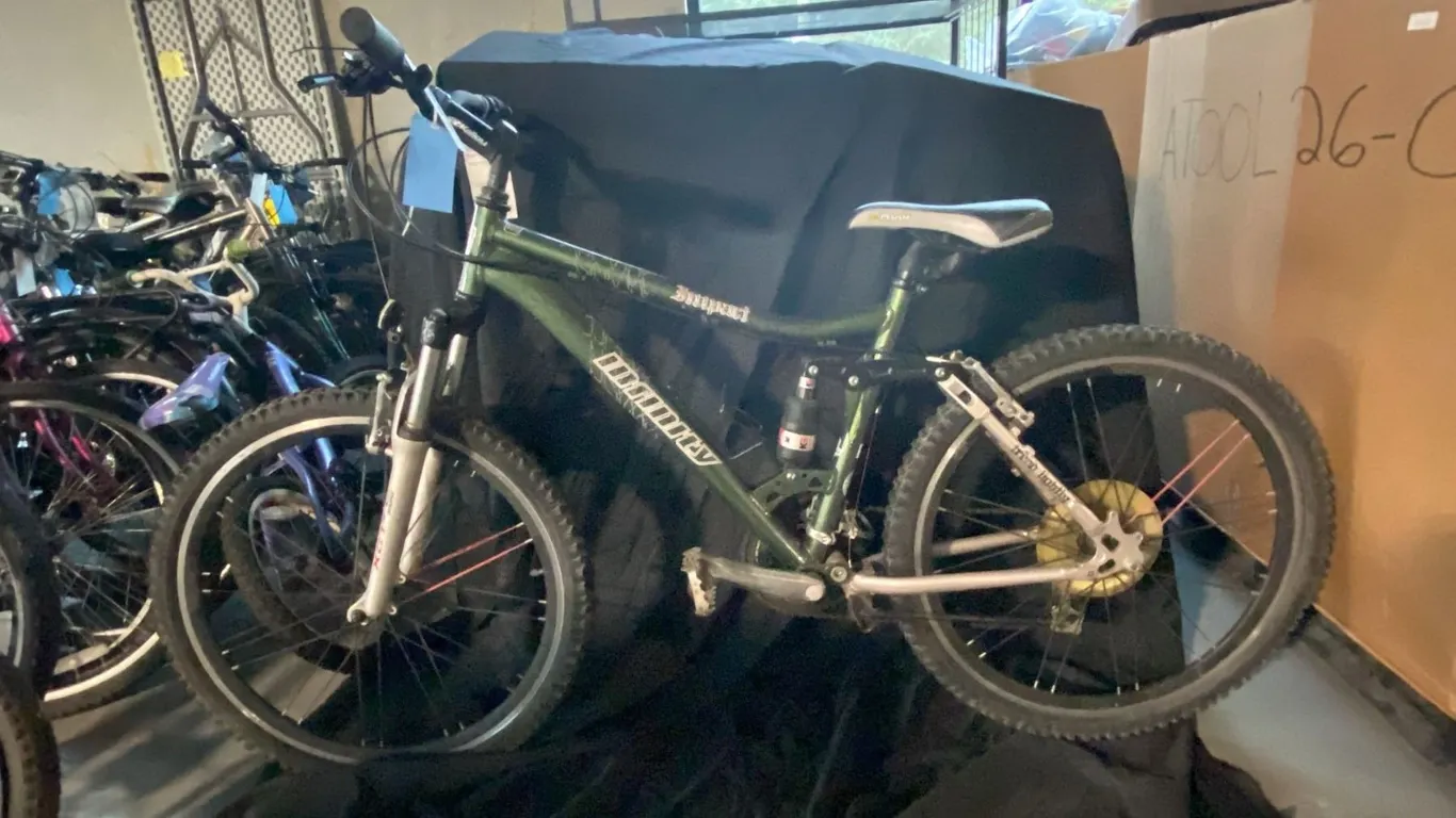 INFINITY IMPACT 21 SPEED FULL SUSPENSION GREEN MOUNTAIN BICYCLE